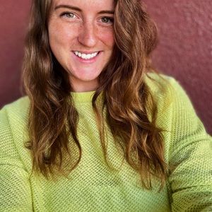 2/$30⚡️- SWEATER | Women’s Ardene sweater size medium